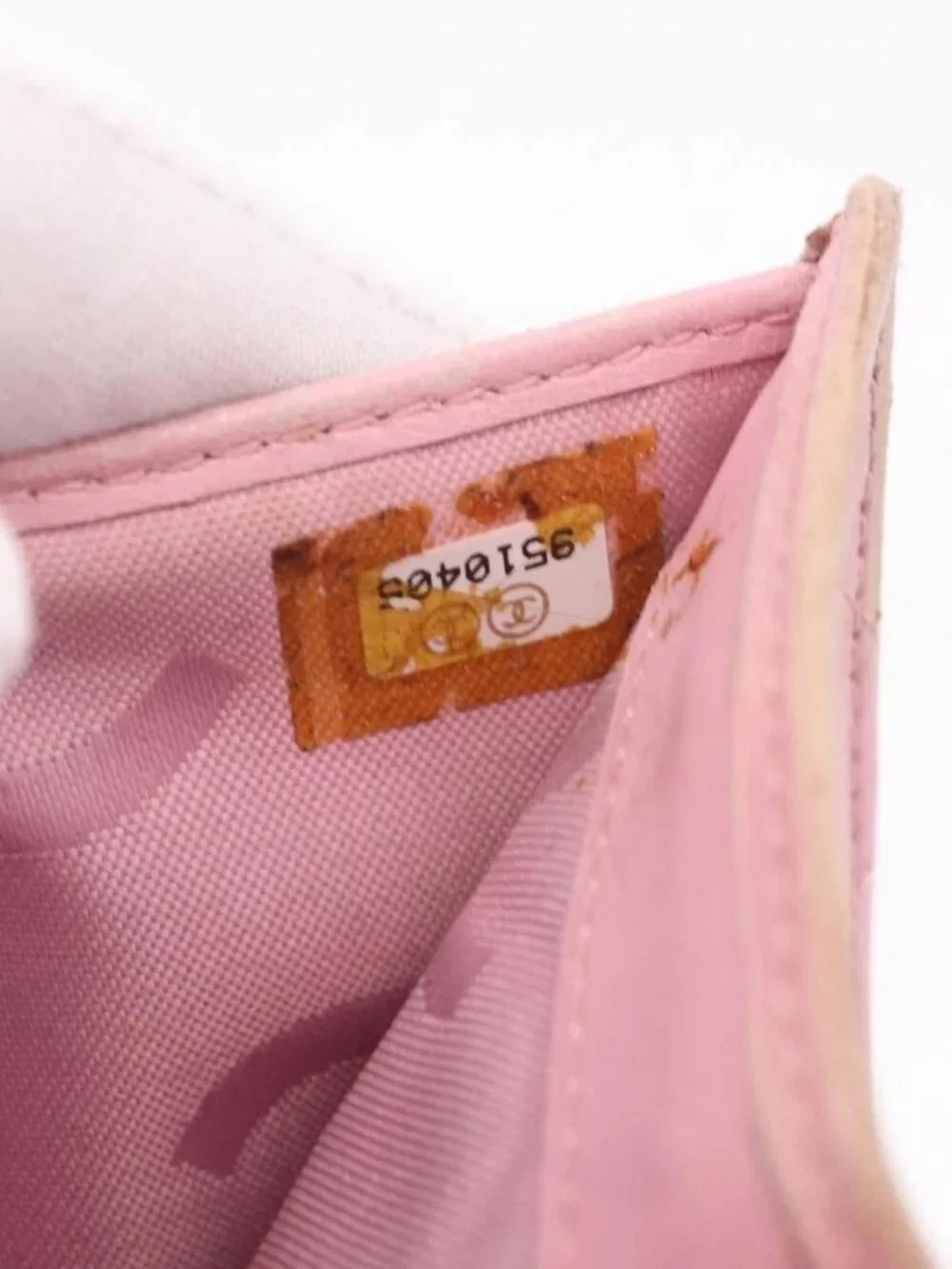 CHANEL brand	chanel color	pink